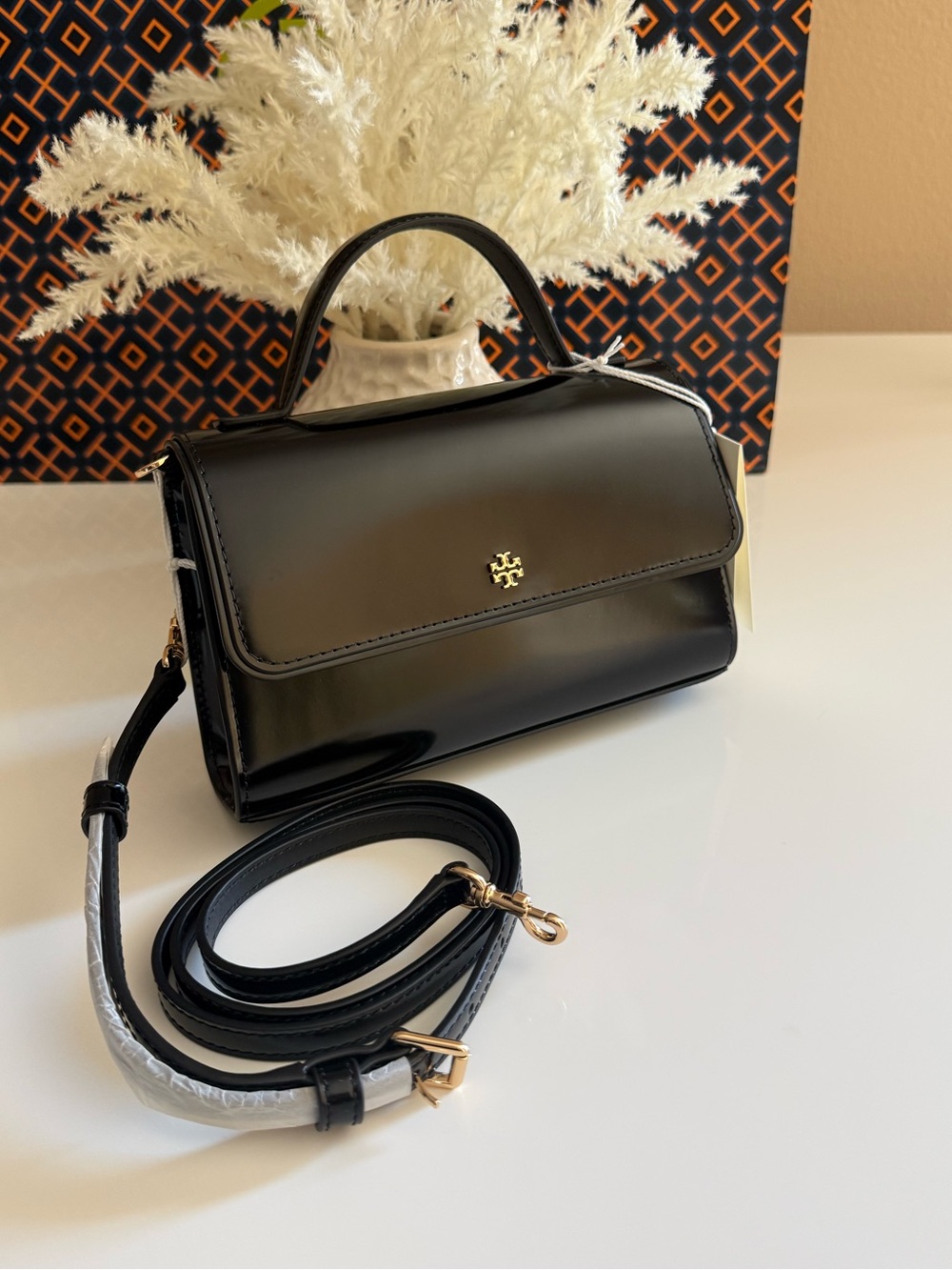 Authentic Tory Burch Emerson Smooth Leather Top Handle Satchel Crossbody Black